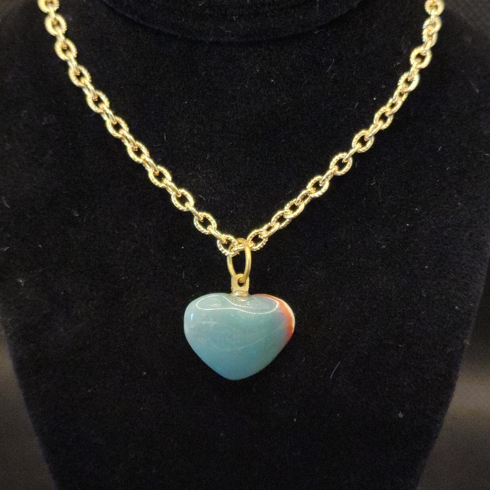 Vintage 18k Gold Plate 20" Chain Unique Hand Carved Pendant Necklace - Picture 4 of 4